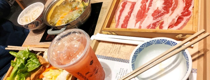 吉野家 - 黄庄店 Yoshinoya - Huangzhuang is one of Must-visit Food in Beijing.