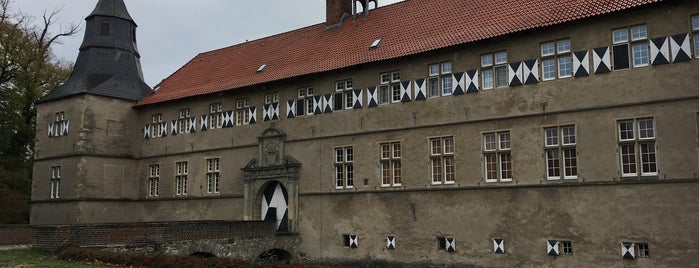 Schloss Westerwinkel is one of rvpLocations.