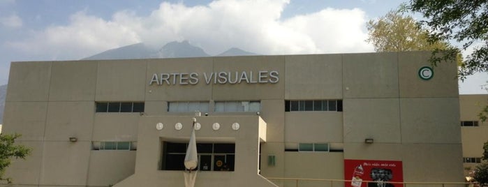 Facultad de Artes Visuales (UANL) is one of Escuelas.