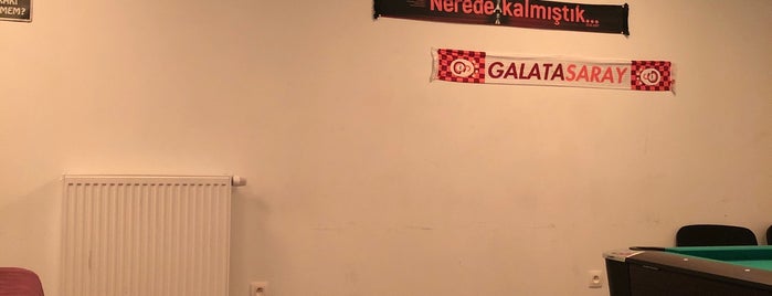 Galatasaray Club Genk is one of Fofay Rıza'nın Beğendiği Mekanlar.