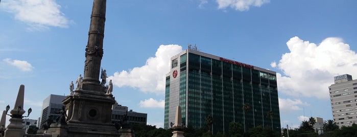 Monumento a la Independencia is one of Lugares favoritos de Nono.