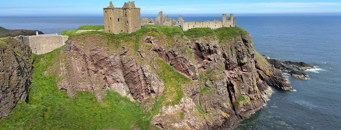 Dunnottar Castle is one of Exploring UK.