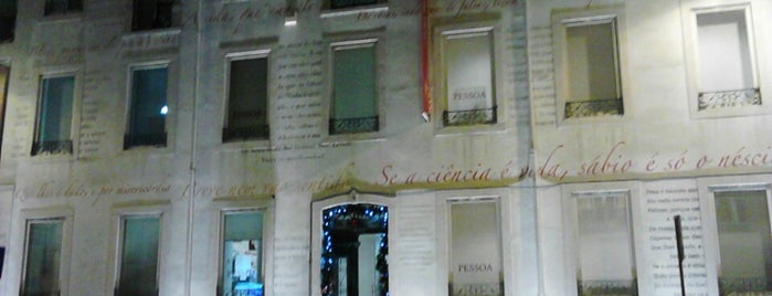 Casa Fernando Pessoa is one of ATRAÇÕES da Grande Lisboa.