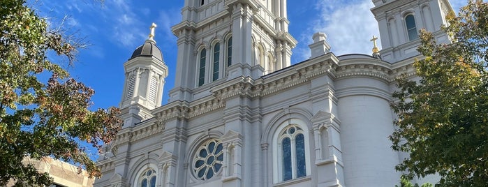 Cathedral of the Blessed Sacrament is one of Sacramento Downtown.