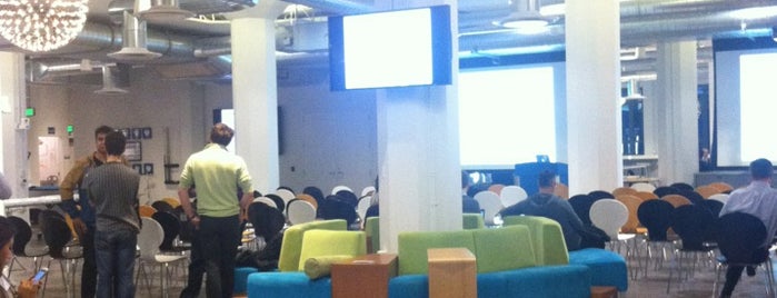 Yammer HQ is one of Start-up Hopping.