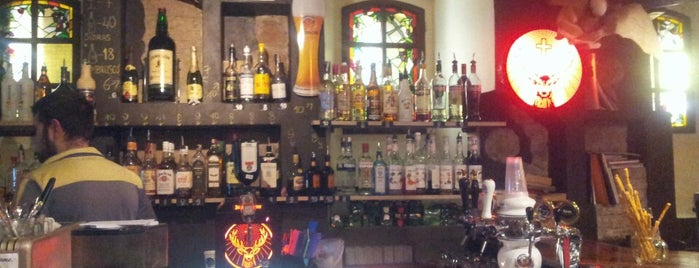 Plum Bum Bar is one of Lugares favoritos de Hanna.