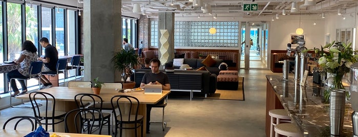 WeWork 80 Strand - Coworking & Office Space is one of สถานที่ที่ Nate ถูกใจ.