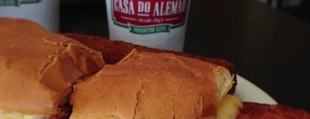 Casa do Alemão is one of Carolineさんのお気に入りスポット.