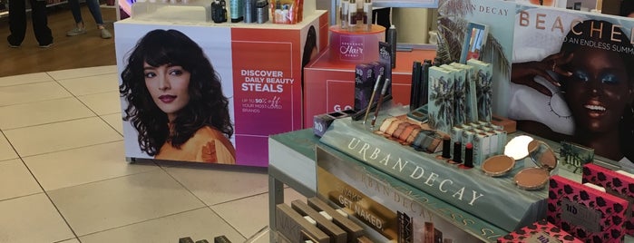 Ulta Beauty - Curbside Pickup Only is one of Fave Shopping Spots.
