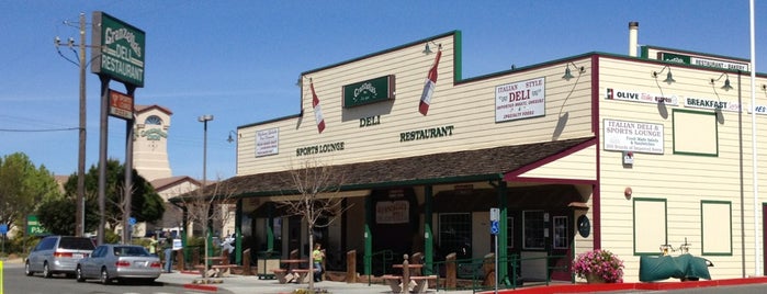 Granzella's Restaurant & Sports Lounge is one of Lugares favoritos de Beau.