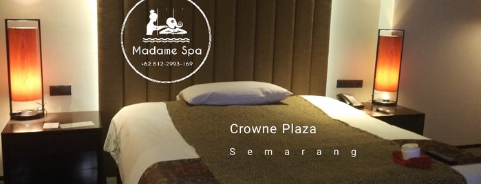 Crowne Plaza is one of Made By Me.