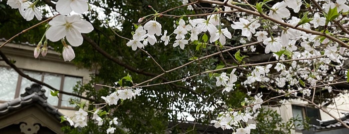 諏方神社 (諏訪神社) is one of 上野アメ横御徒町♪(^q^).