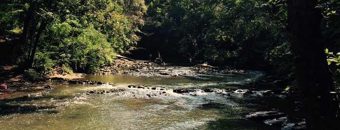 Cahaba River Boat Launch is one of FUN.