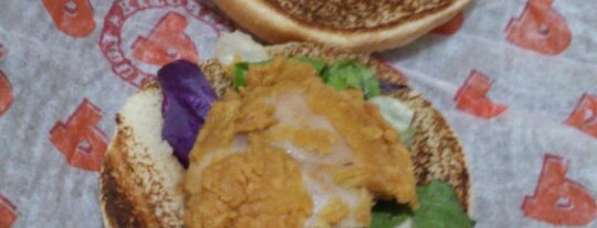 Popeyes Louisiana Kitchen is one of Andres 님이 좋아한 장소.