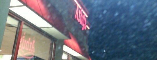 Arby's is one of Franciscoさんのお気に入りスポット.