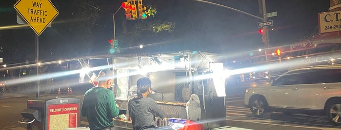 BBQ Skewer Street Cart on Grand and Chrystie is one of USA NYC MAN Chinatown.