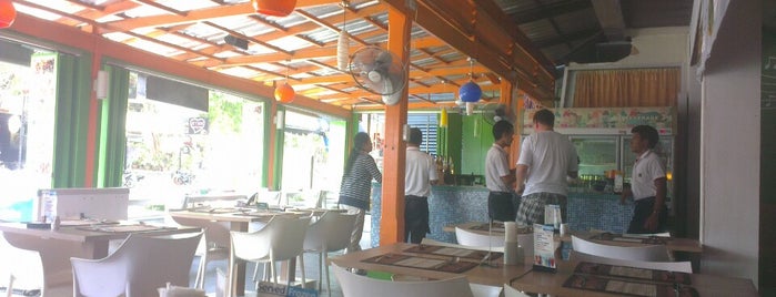Sabai Sabai Terrace Restaurant is one of Awaken Night.