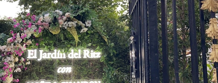 El Jardín del Ritz is one of สถานที่ที่บันทึกไว้ของ César.