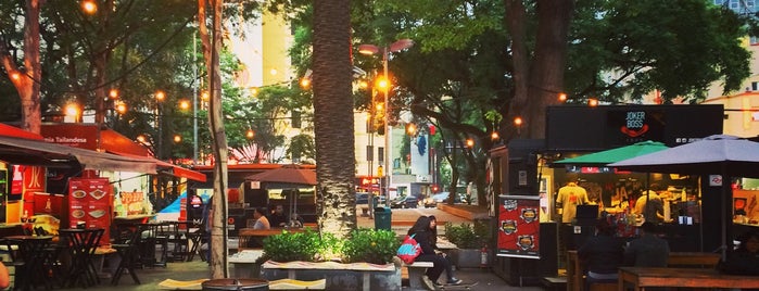 Avenida Paulista is one of Lugares favoritos de MBS.