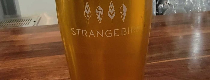 Strangebird Brewery is one of Tempat yang Disukai Jason.