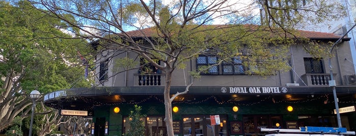 Royal Oak Hotel is one of Sydney's rooftops.