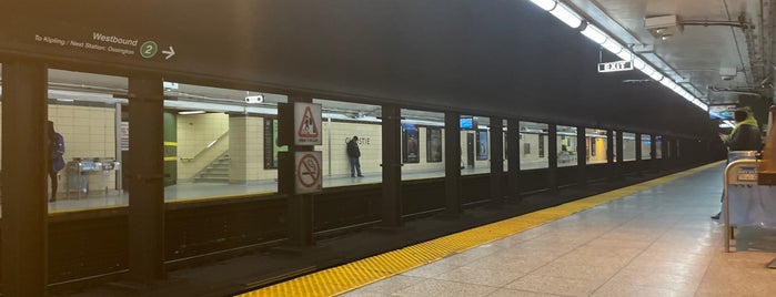 Christie Subway Station is one of Subways.