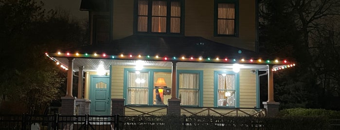 A Christmas Story House & Museum is one of Cleveland Rocks.