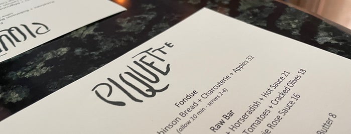 Bar Piquette is one of uwishunu toronto.