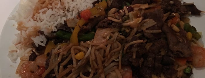 Han Mongolian BBQ is one of Kristinさんのお気に入りスポット.