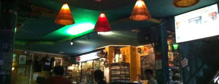 DMZ Bar is one of Hue Nightlife.