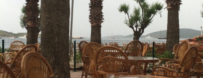 Sami Beach Hotel is one of murat alper'in Beğendiği Mekanlar.