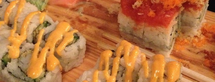 Inoko Sushi Express is one of Lugares favoritos de Caitlin.