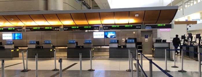 Korean Airlines Counter is one of 2021 10월 미국.