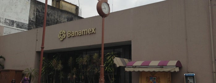 Banamex is one of @im_rossさんのお気に入りスポット.