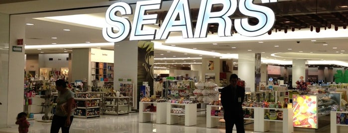 Sears is one of Lugares favoritos de Alejandro.
