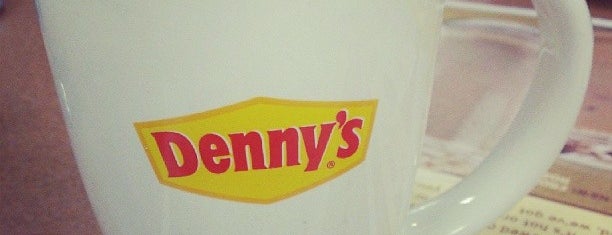 Denny's is one of San Diego Yemek.
