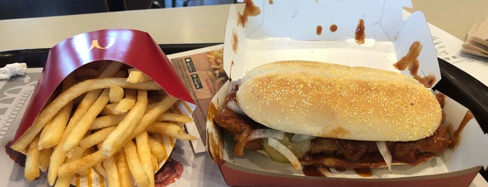 McDonald's is one of Posti che sono piaciuti a Kapt’n Koko.