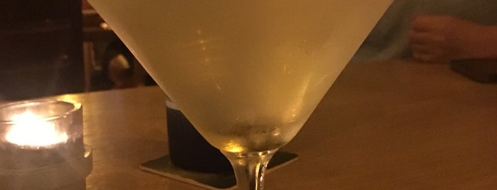 小房間 La Petite Chambre is one of 酒.