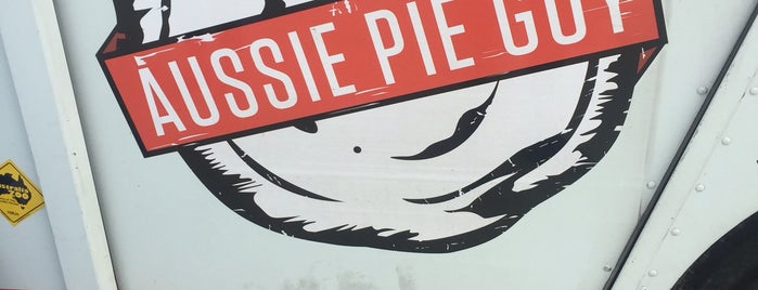 Aussie Pie Guy is one of สถานที่ที่ Nadine ถูกใจ.