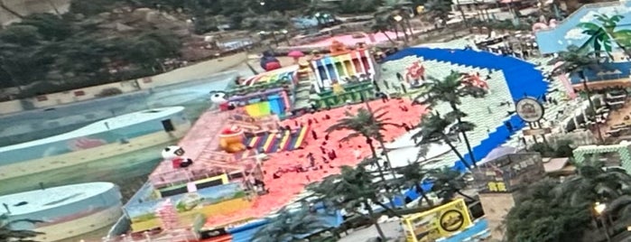 Paradise Island Waterpark is one of China.