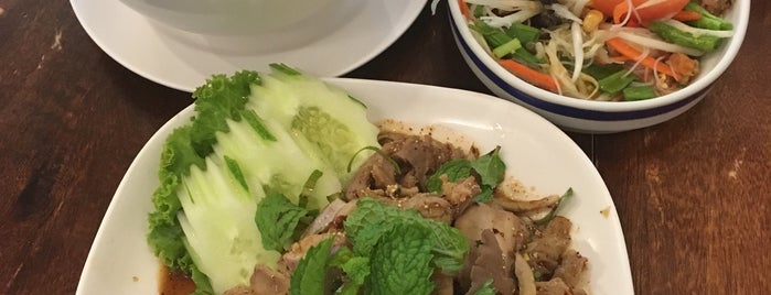 ตำมั่ว เมืองทอง is one of The 20 best value restaurants in Thailand.