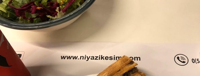 Niyazi Kesim bafra pidecisi is one of İZMİR EATING AND DRINKING GUIDE.
