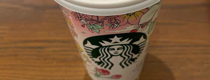 Starbucks is one of かふえ.