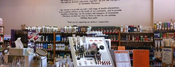 Community Pharmacy is one of Lugares guardados de Sonja.