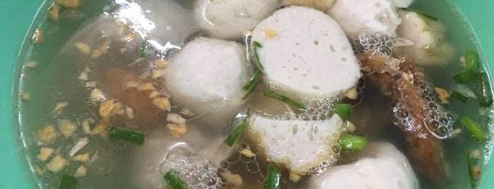 The 15 Best Places For Egg Noodles In Bangkok