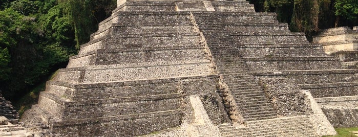 Zona Arqueológica de Palenque is one of Mexico.