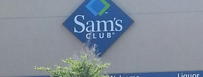 Sam's Club is one of Locais curtidos por Bradley.