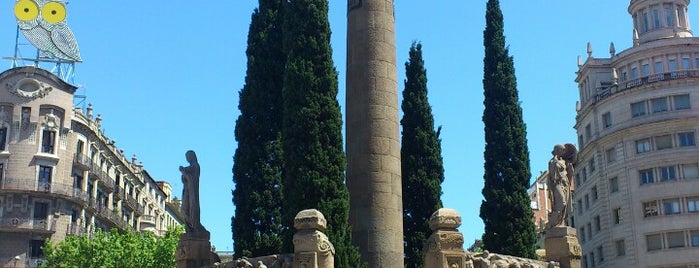 Monumento a Jacint Verdaguer is one of Lugares favoritos de nallem.