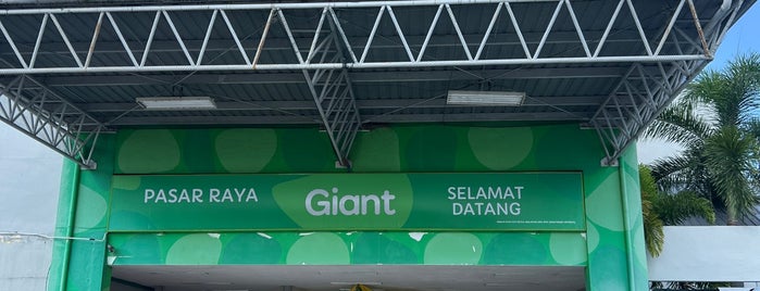 Giant Hypermarket is one of Shop here:Shopping Places, MY #1.