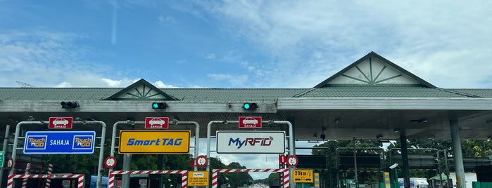 Plaza Tol Senai is one of Go Outdoor #1.